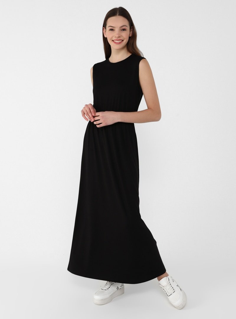 Refka Siyah Doğal Kumaşlı Beli Lastikli Kolsuz Elbise