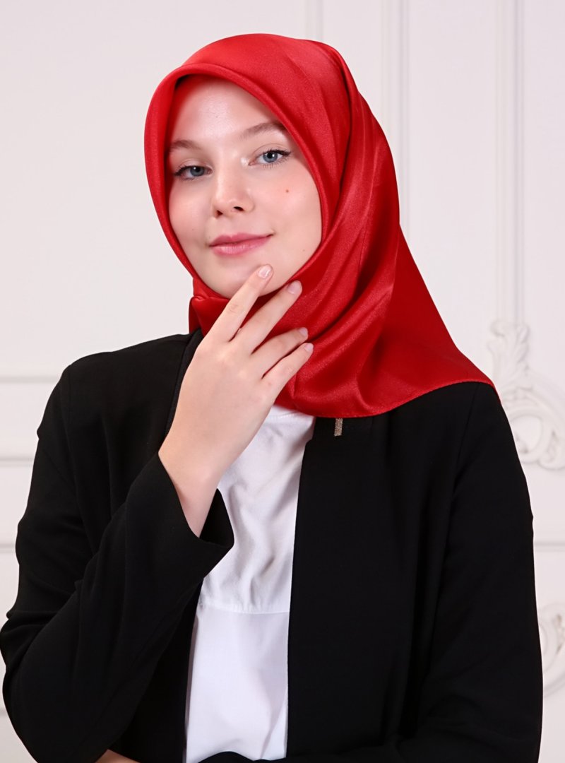 Soft Scarfs Kırmızı Lal Saten Eşarp