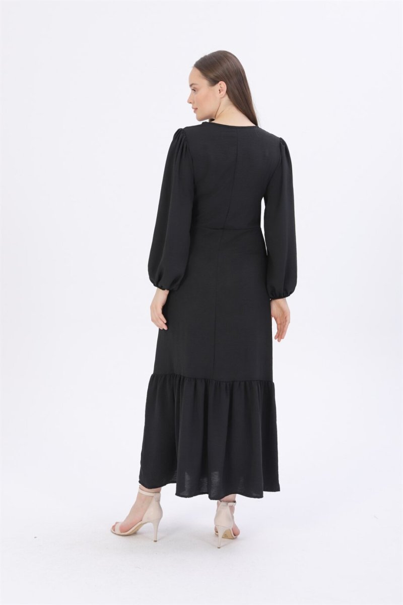 Hadise Siyah Ayrobin Eteği Fırfırlı Elbise