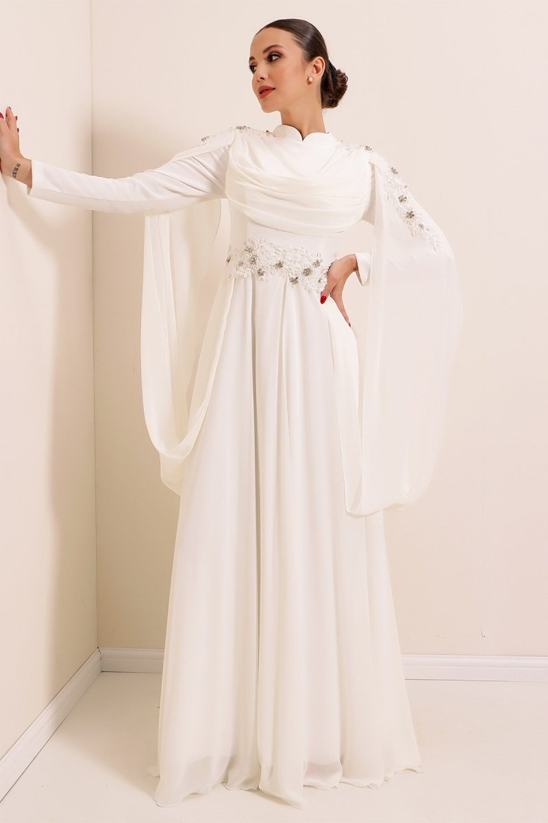 Saygı Giyim Ekru Aplik İşleme Detaylı Astarlı Şifon Abiye Elbise