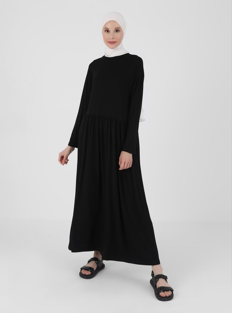 Refka Siyah Doğal Kumaşlı Elbise