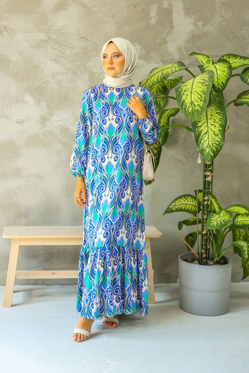 Tesettür Vagonu Saks Mavisi Benetton Barok Desenli Tam Boy Eteği Fırfırlı Hakim Yaka Elbise
