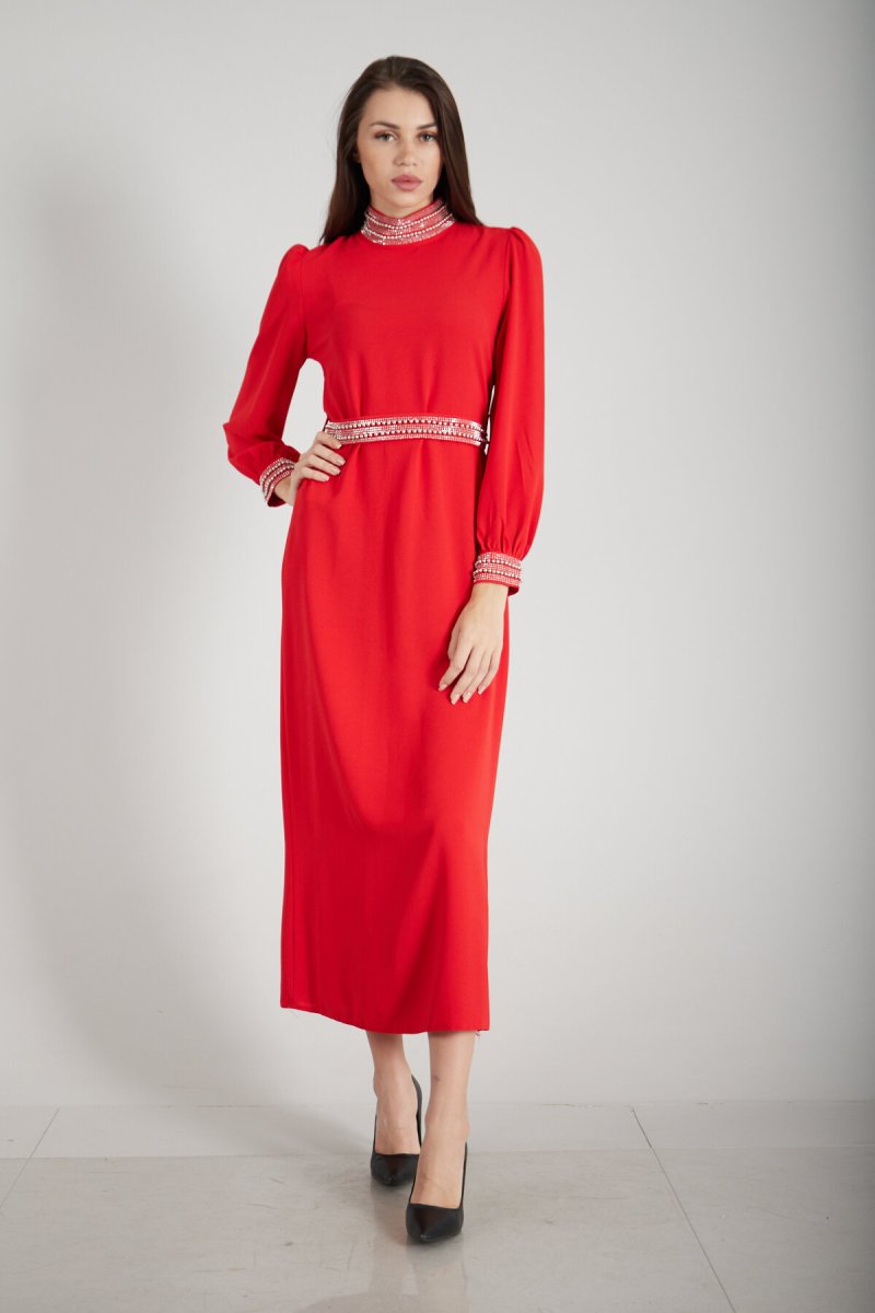Ardanewline Kırmızı Boncuk Detaylı Elbise