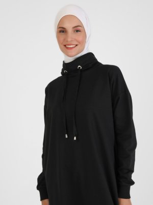 Refka Siyah Boğazlı Yaka Cepli Uzun Sweatshirt
