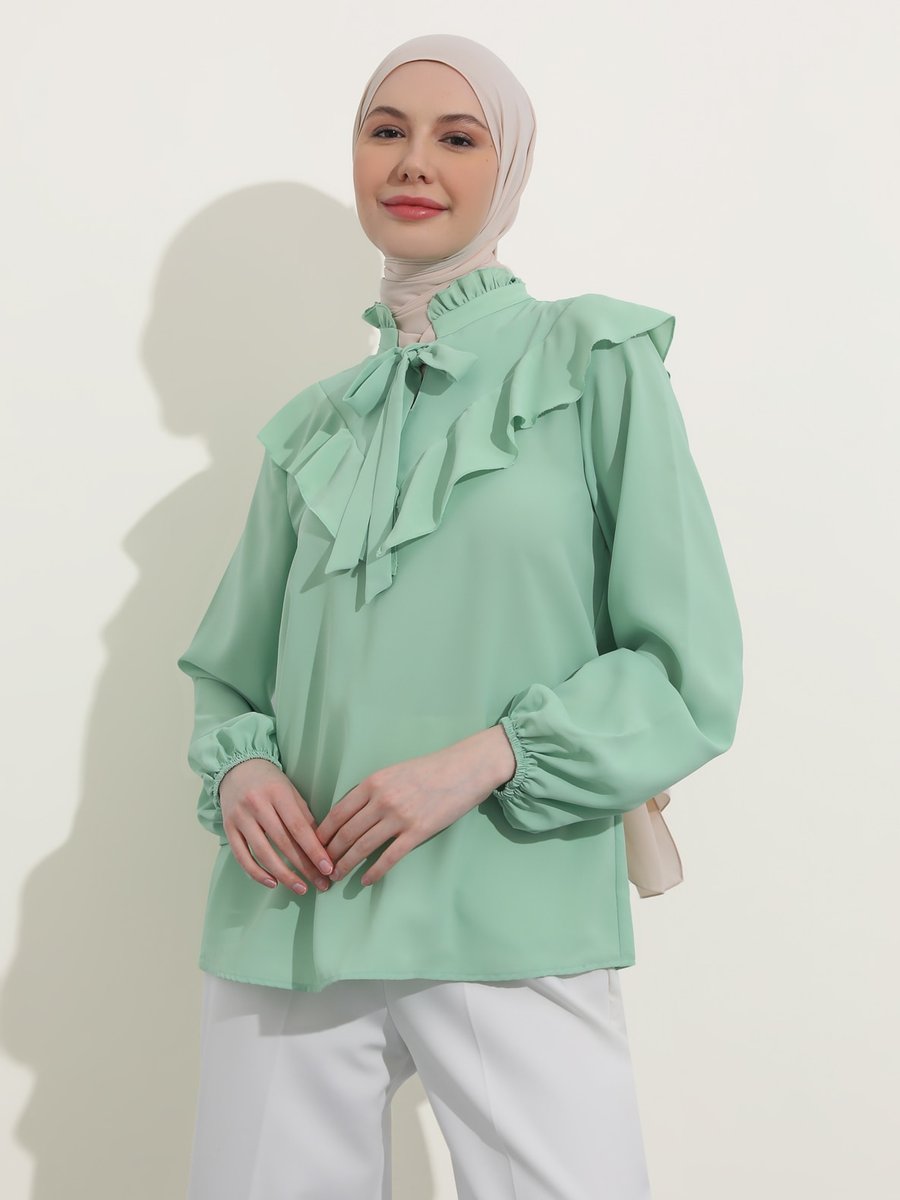 Refka Soft Yeşil Bağlama Detaylı Saten Bluz