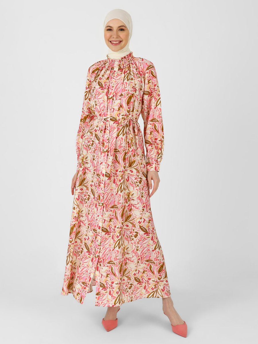 Refka Pembe Yakası Gipe Detaylı Çiçek Desenli Elbise