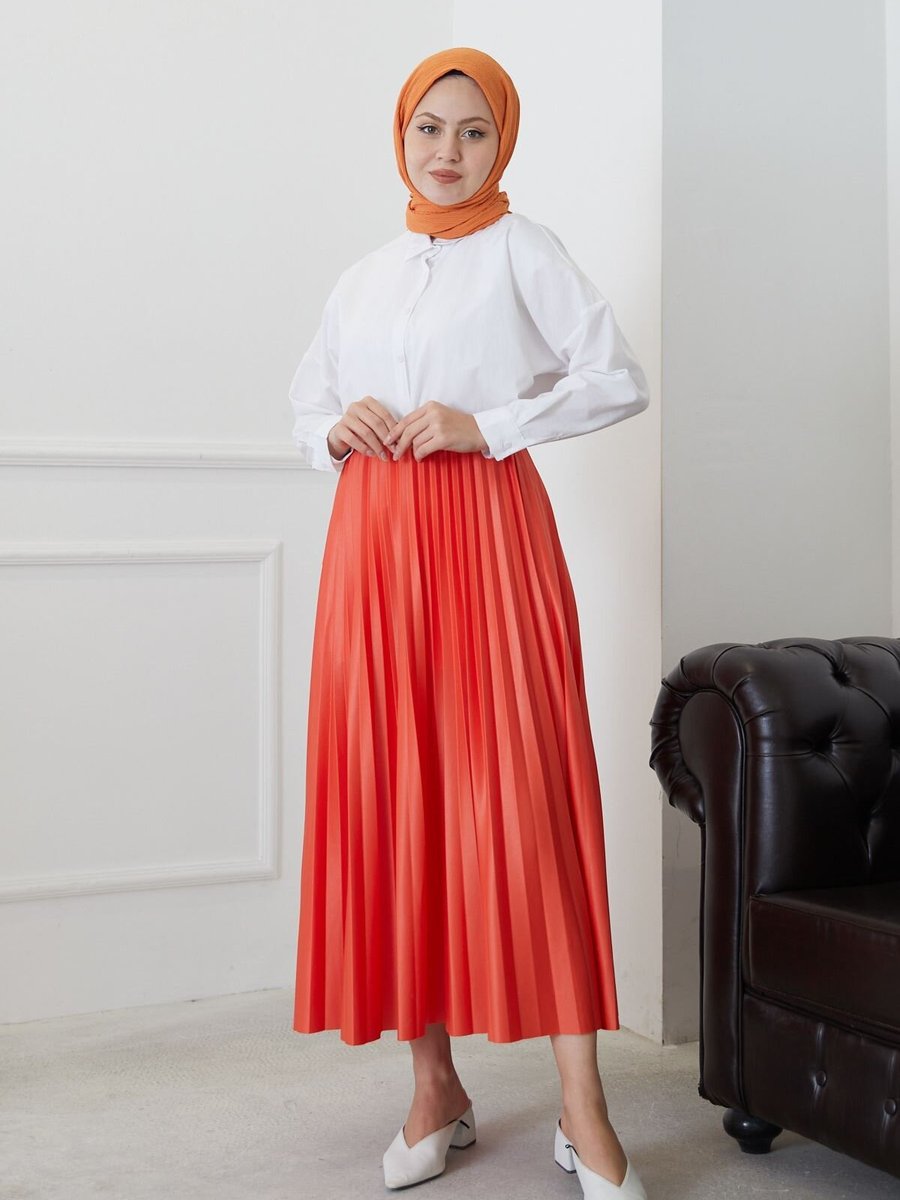 Spesniks Oranj Lakeli Piliseli Uzun Etek
