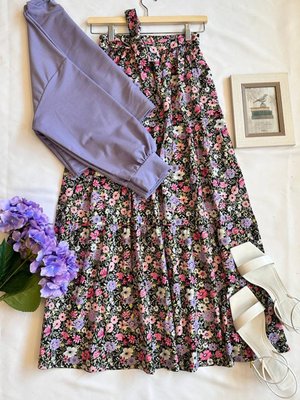Ceylan Otantik Home Lila Crop & Tabanı Siyah Mor Menekşe Desenli Kat Kat Etek