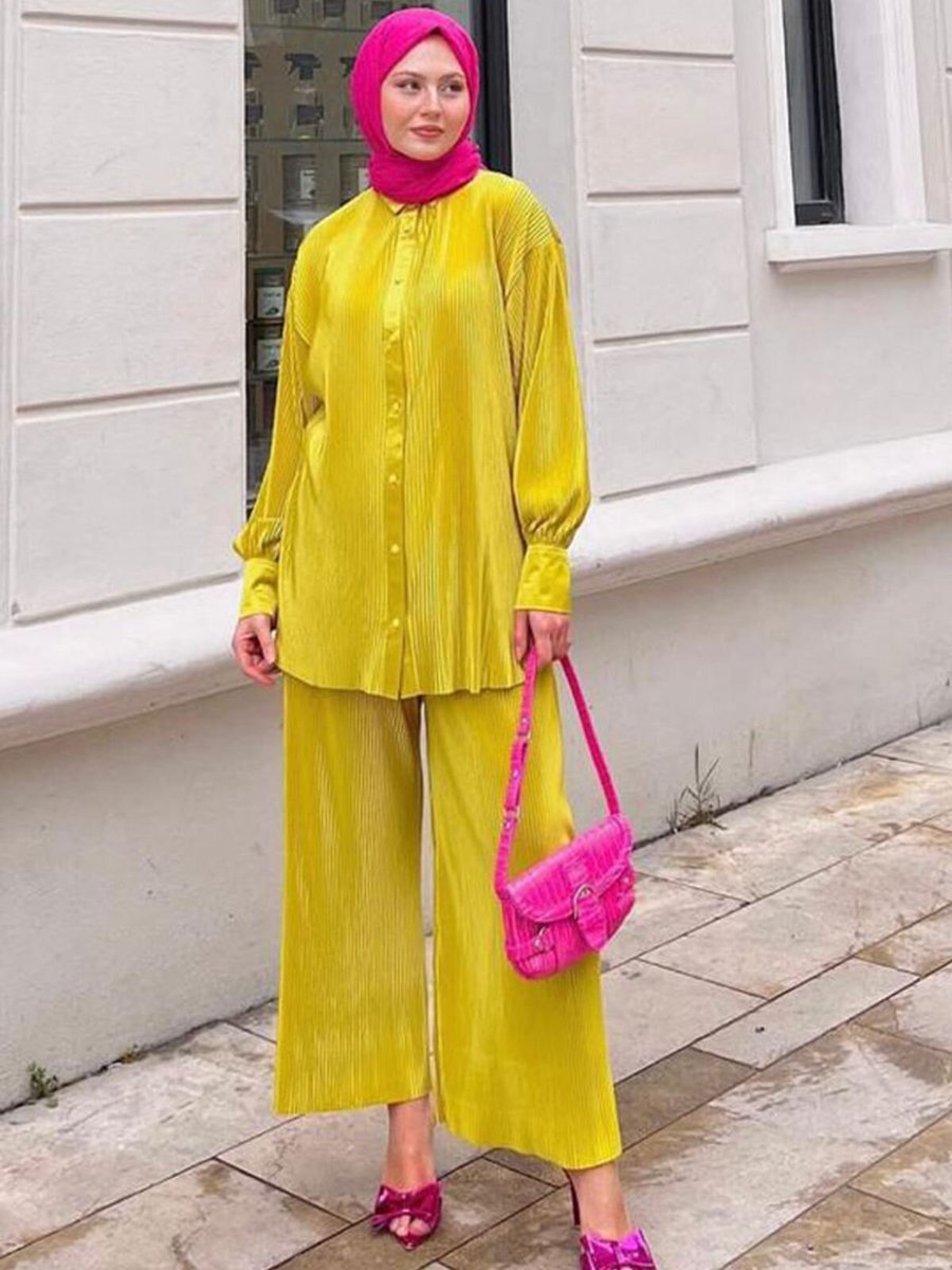 Moda Rosa Yağ Yeşili Kumaşı Çizgili Saten Takım