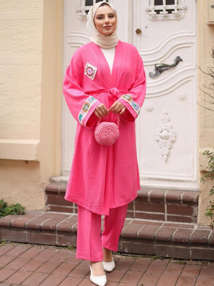 meqlife Pembe Marine Kuşaklı İşleme Detaylı Abaya
