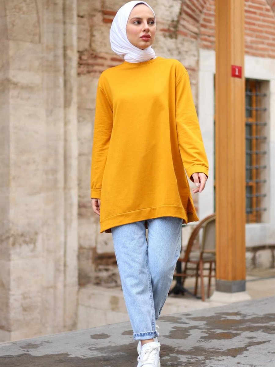 meqlife Hardal Yırtmaçlı Yuvarlak Yaka Sweatshirt