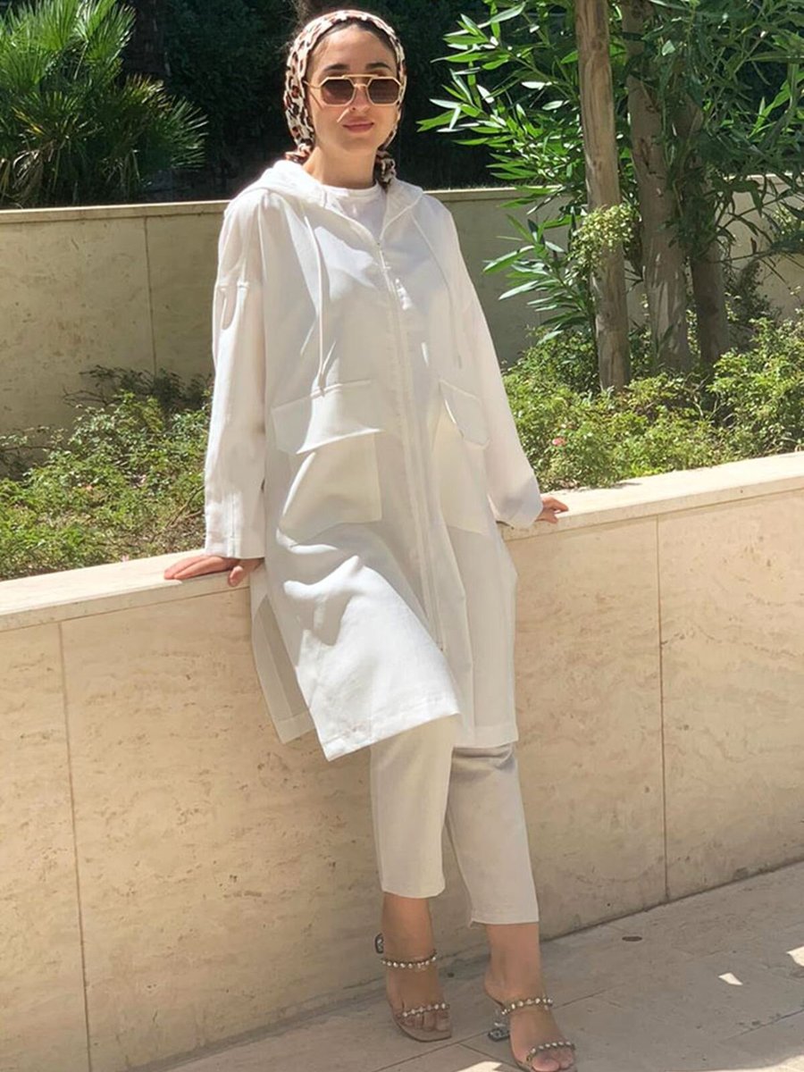 Moda Rosa Ekru Yırtmaçlı Oversize Kap