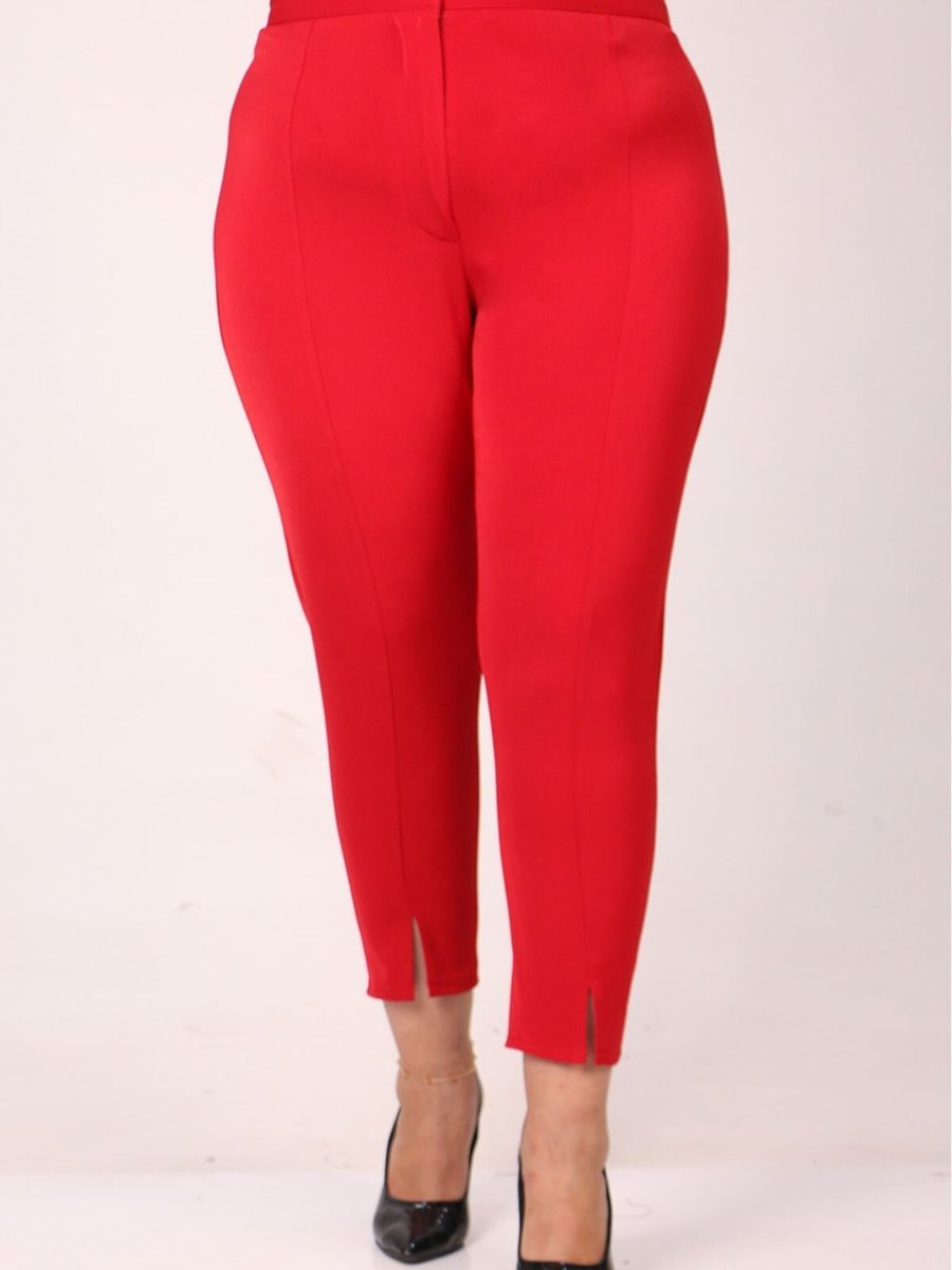 Moda Rosa Kırmızı Büyük Beden Önü Yırtmaçlı Dar Paça Pantolon