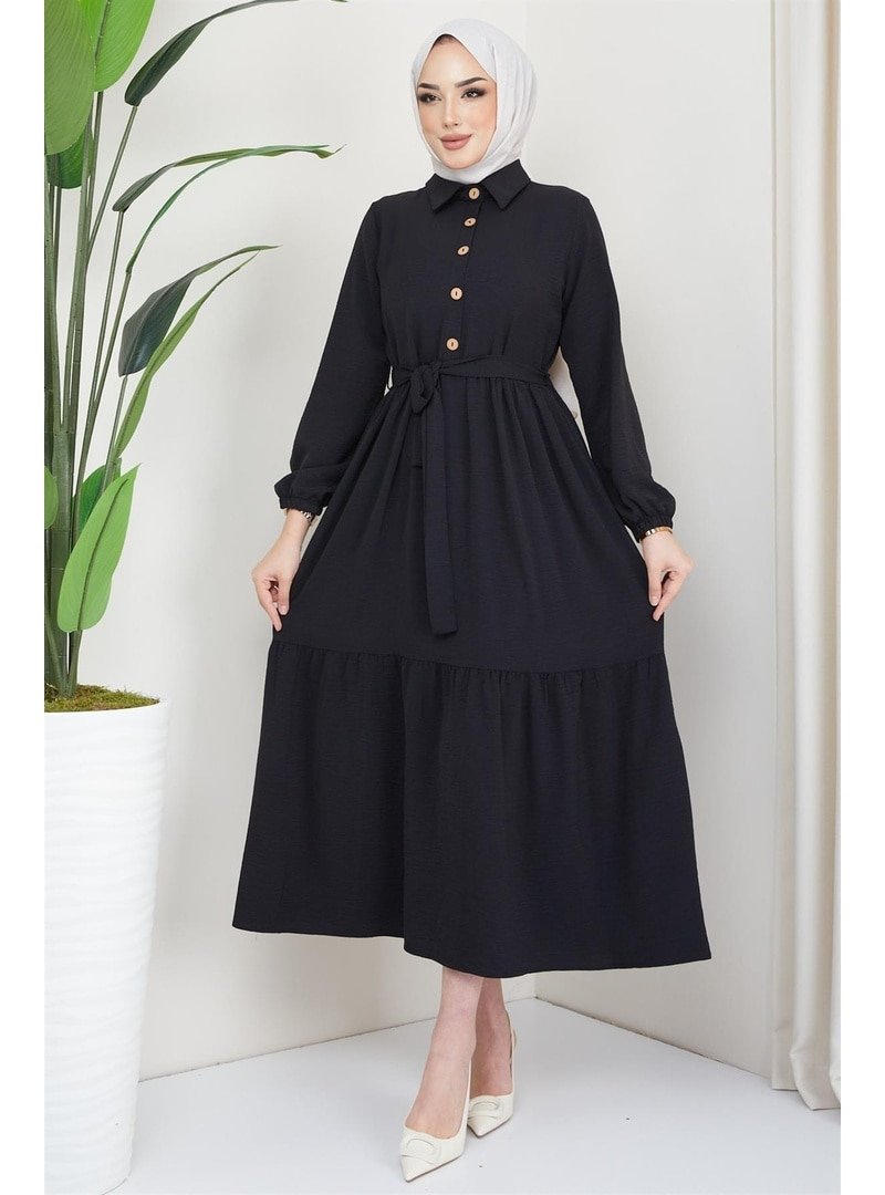 Hafsa Mina Siyah Kuşaklı Düğmeli Ayrobin Elbise