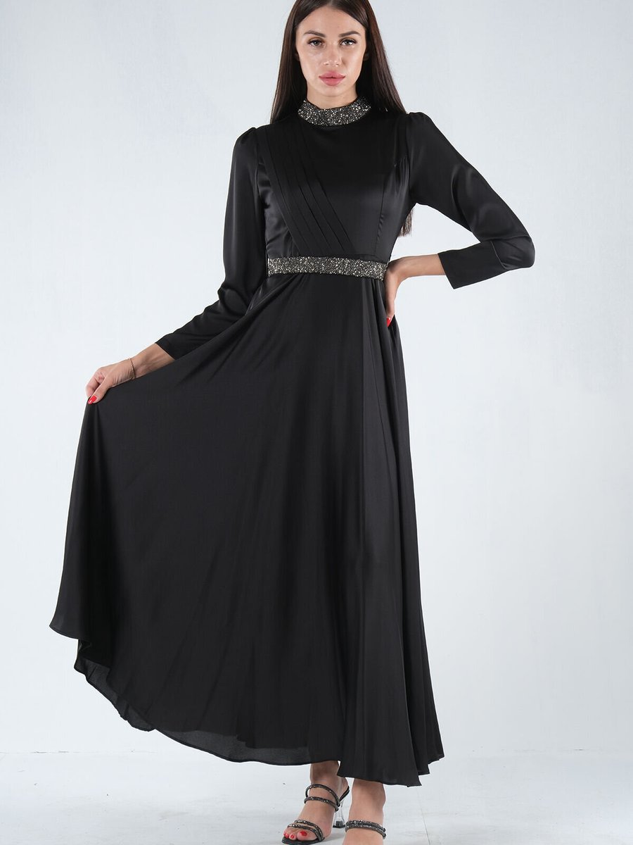 Ardanewline Siyah Yakası Ve Kuşağı Taş İşlemeli Elbise