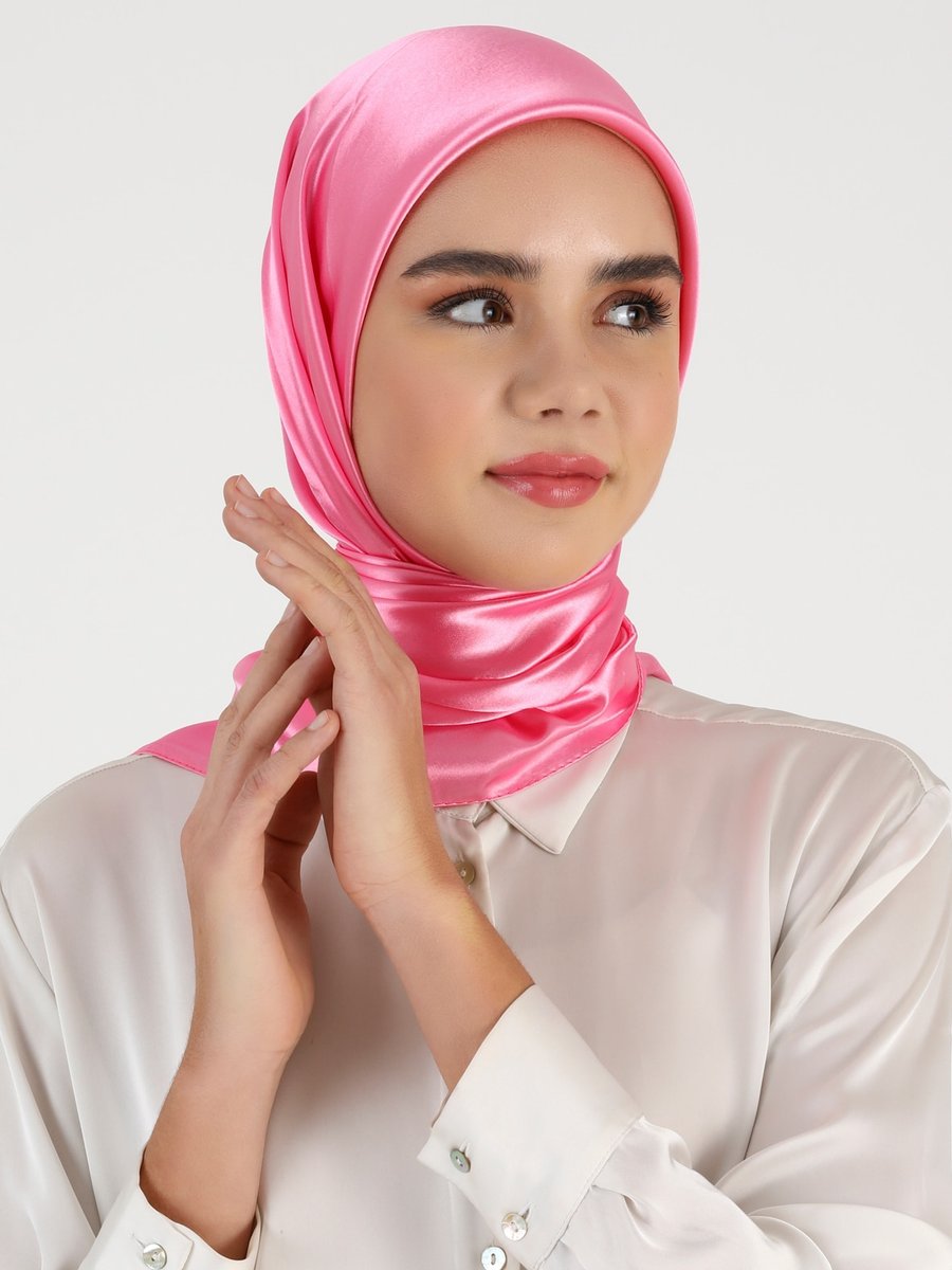 Gülsoy Pembe İpek Saten Eşarp
