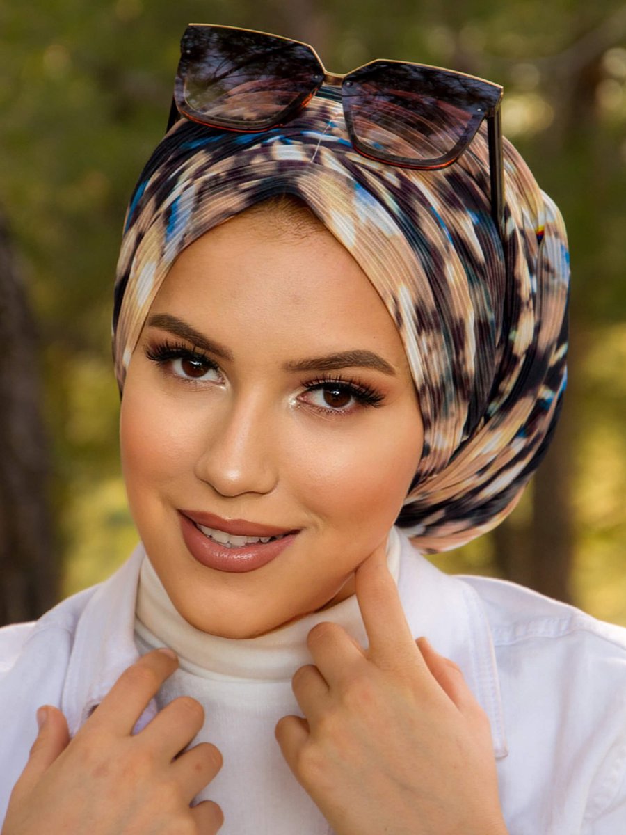 AİŞE TESETTÜR Büzgülü Dolama Bone Siyah Batik Desen