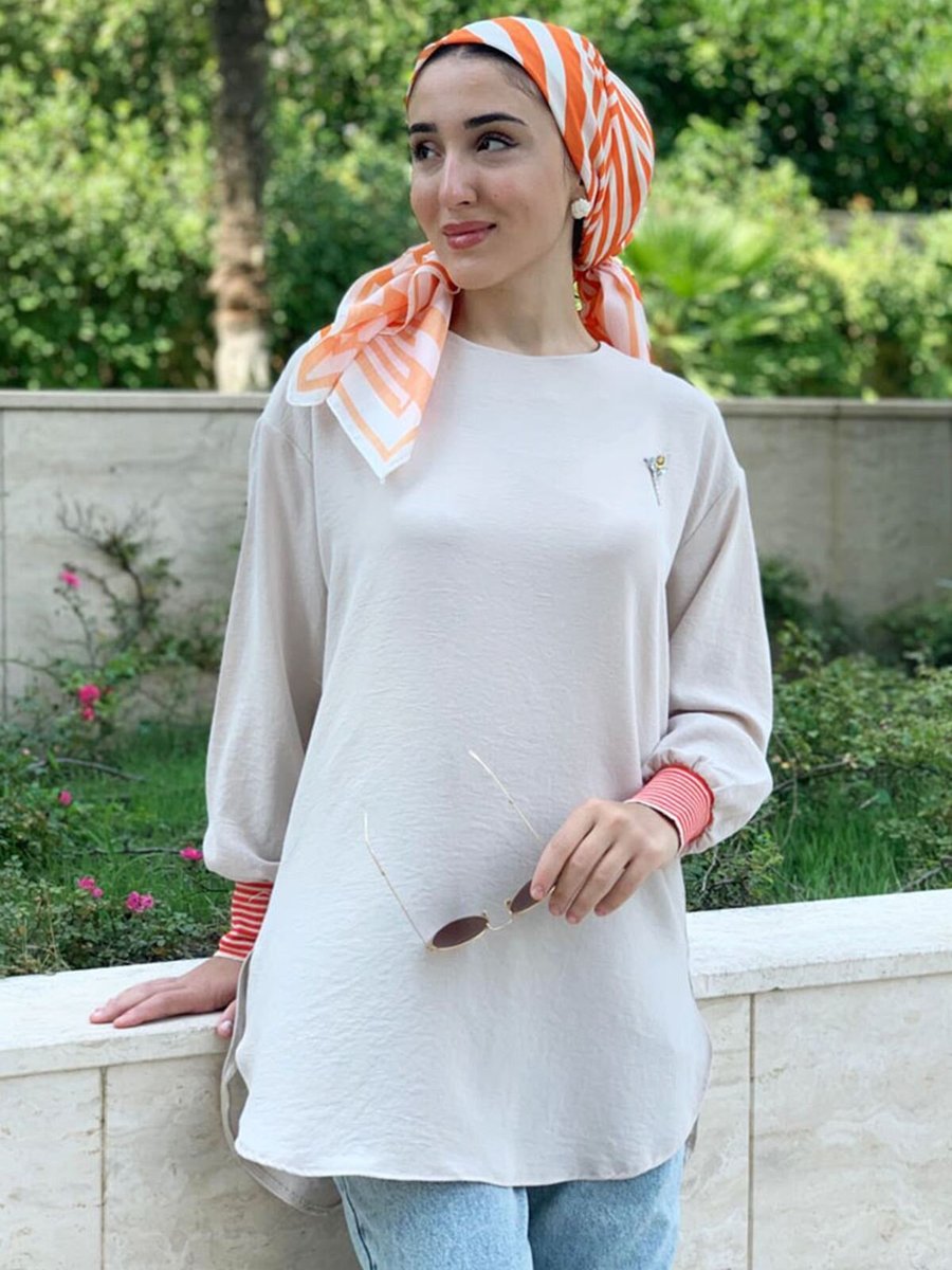 Moda Rosa Bej Broşlu Aerobin Tunik