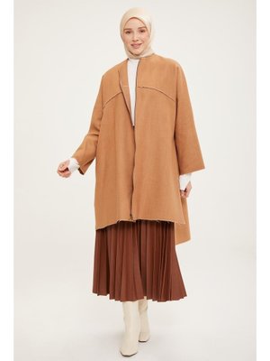 Armine Camel Asimetrik Ve Oversize Fermuarlı Hırka