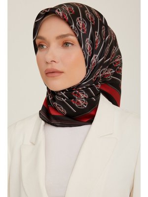 Armine Sura İpek Eşarp
