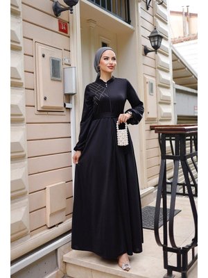 Burcu Fashion Siyah Fermuarlı Taş Detaylı Ferace