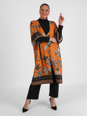 Şans Oranj Desenli Saten Kap