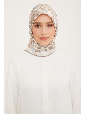 Armine Sura İpek Eşarp