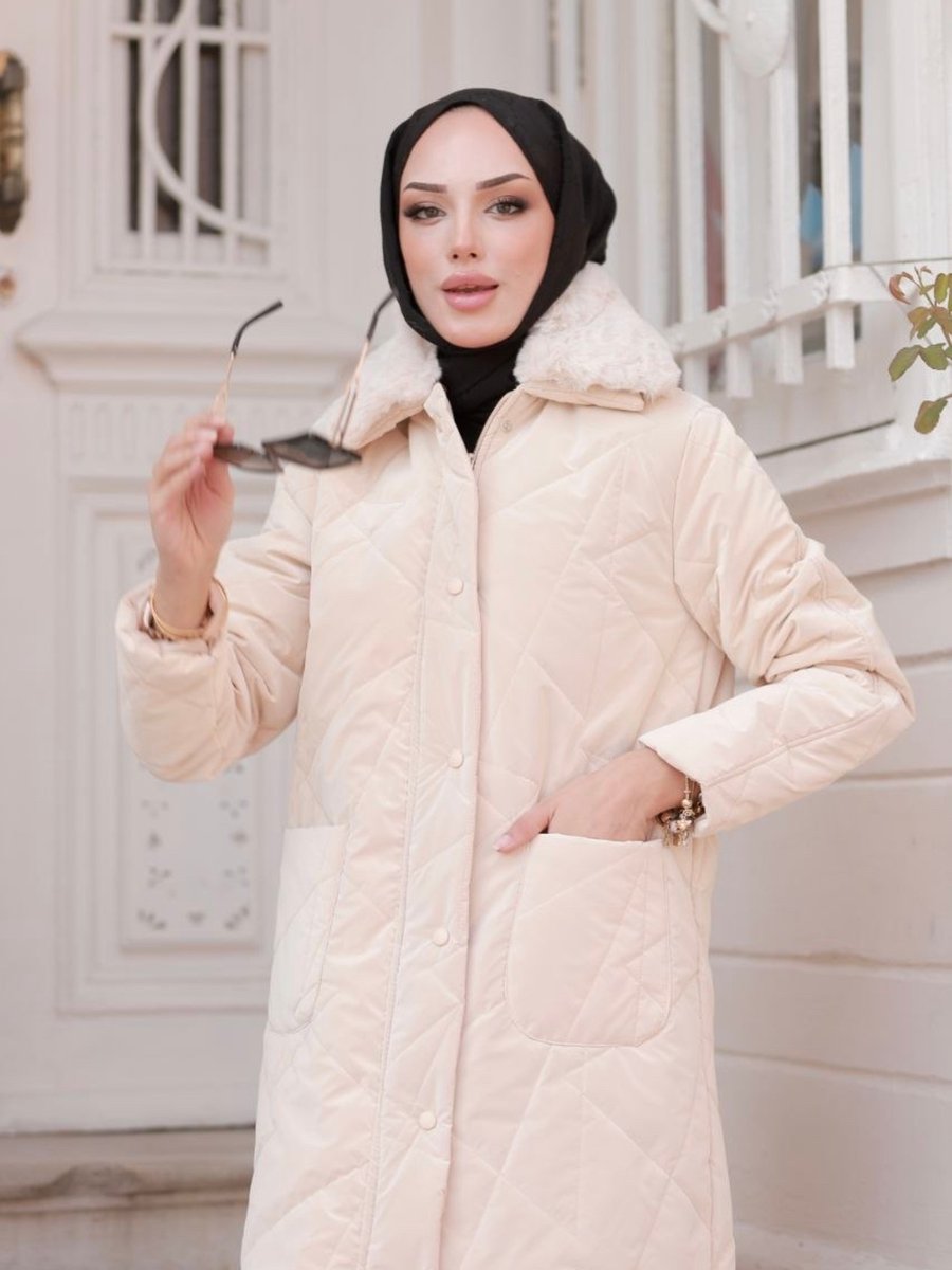 Moda8sekiz Kürklü Mont Su Kaydıran Kumaş Çıkartılabilir Yaka