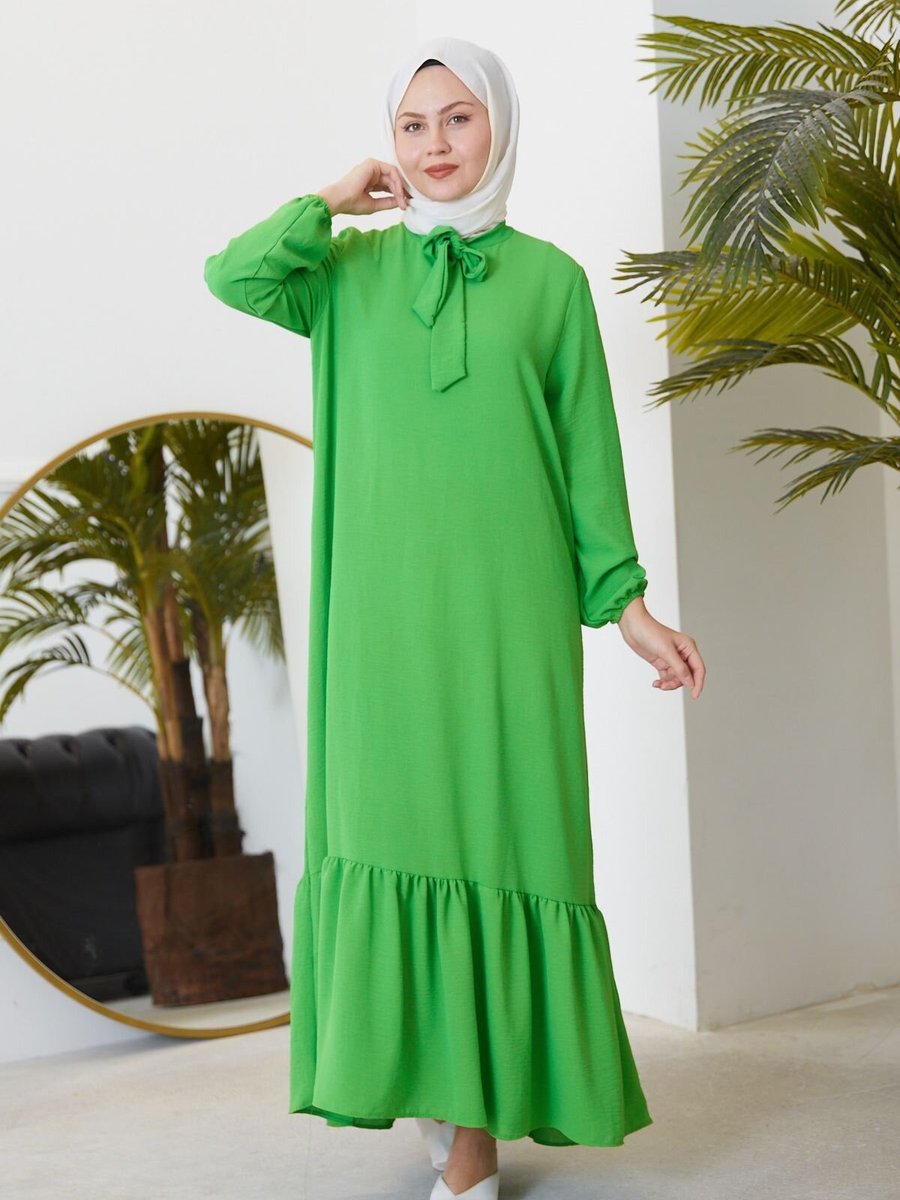 Spesniks Yeşil Eteği Fırfırlı Yaka Bağlamalı Elbise