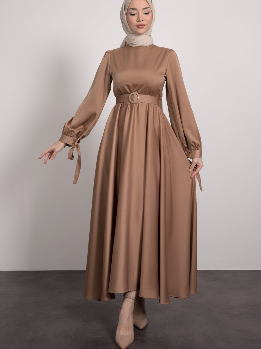 Lamia Giyim Prenses Kloş Kesim Manşet Detaylı Abiye Elbise Sütlü Kahve