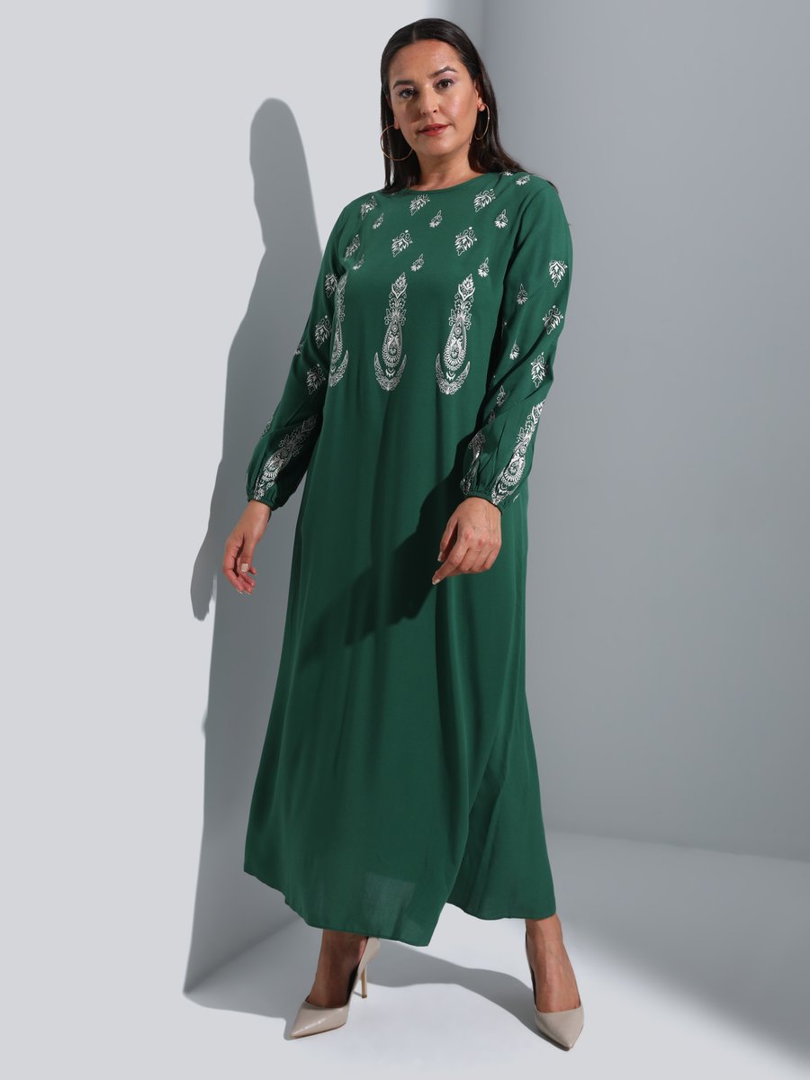 Alia Zümrüt Yeşili Büyük Beden Doğal Kumaşlı Etnik Desenli Elbise