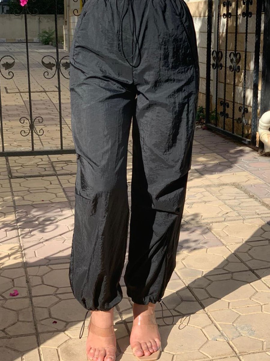 Moda Rosa Siyah Paraşüt Jogger Pantolon