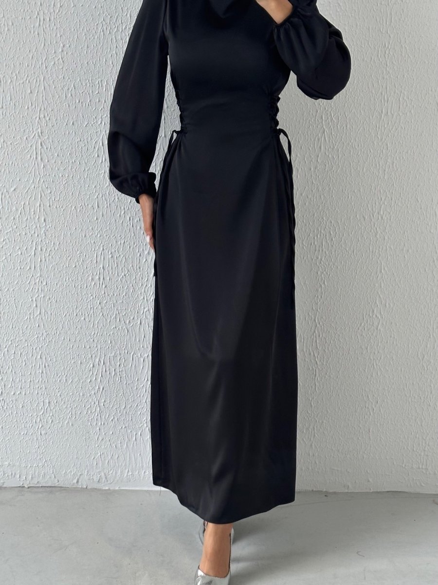 Leyuze Butik Belden Bağlama Detaylı Saten Abiye Elbise Siyah