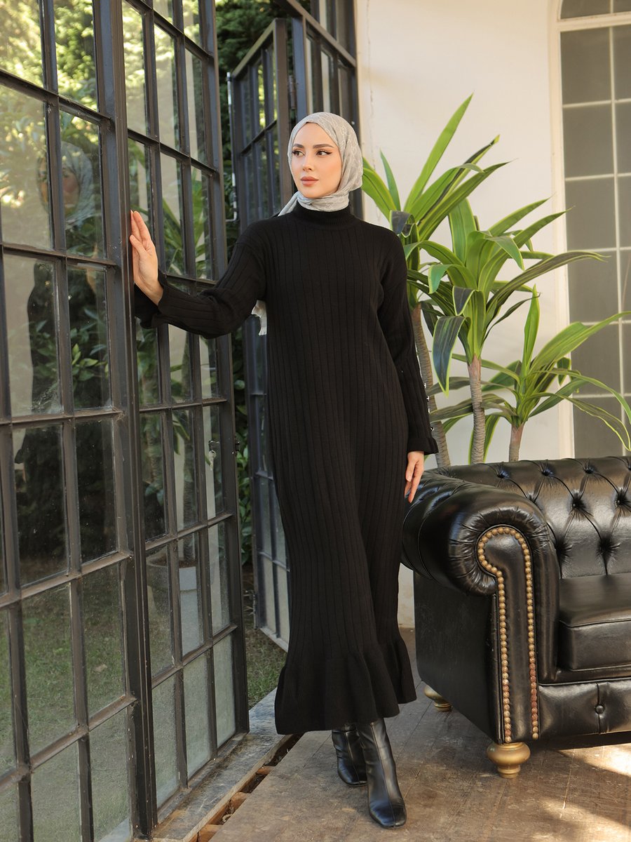 Benguen Fırfırlı Triko Elbise Siyah
