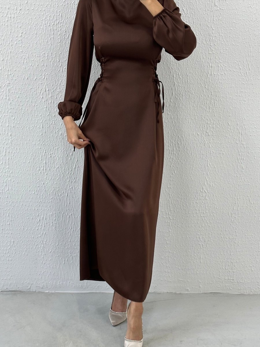 Leyuze Butik Ince Bel Tasarımı Belden Bağlama Kahverengi Abiye Elbise