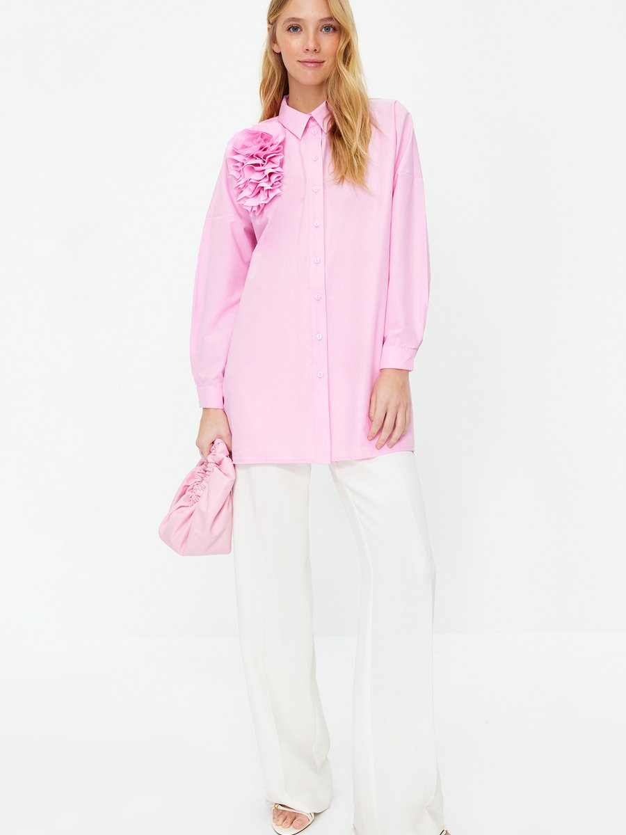 Trendyol Modest Pembe Aplike Çiçek Detaylı Pamuklu Dokuma Gömlek