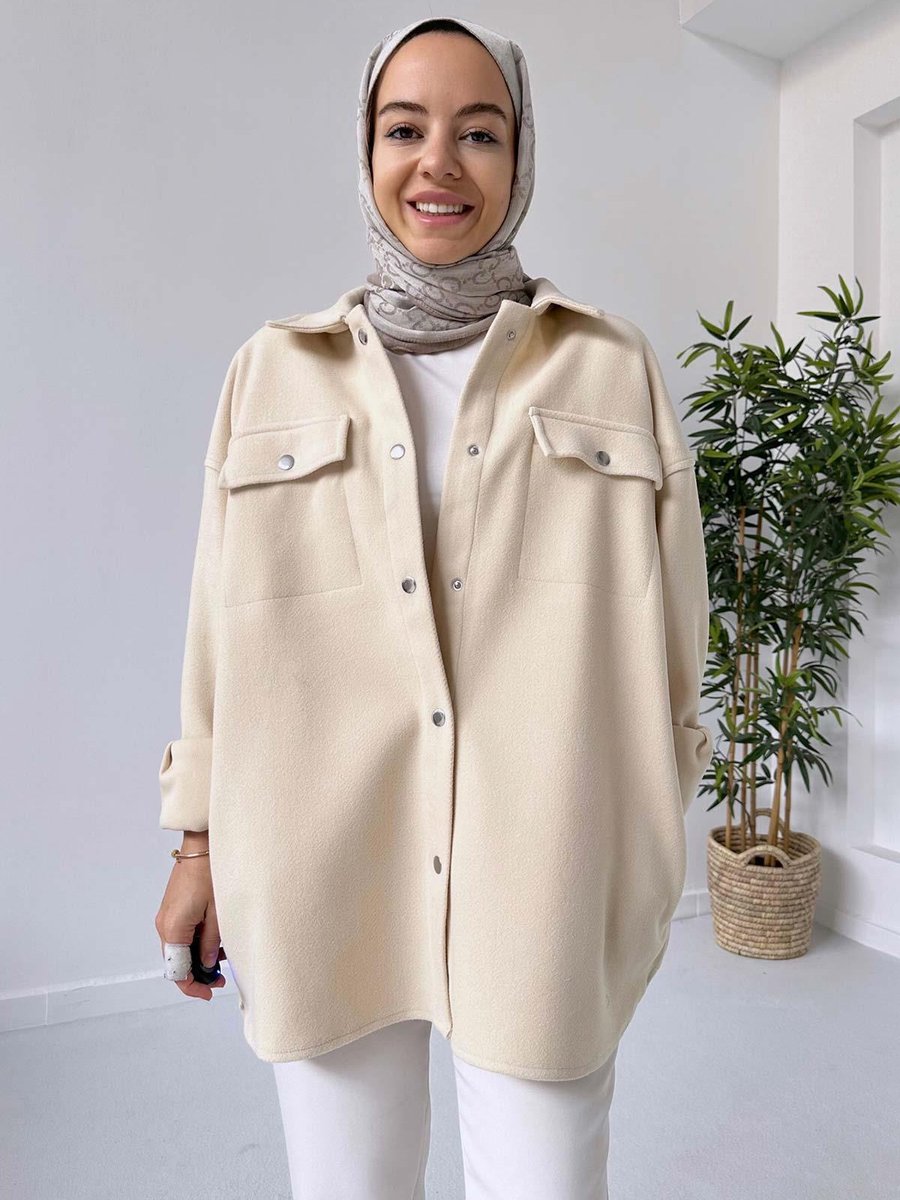 Ka Hijab Yandan Cepli Çıtçıt Kapama Kaşe Ceket Bej