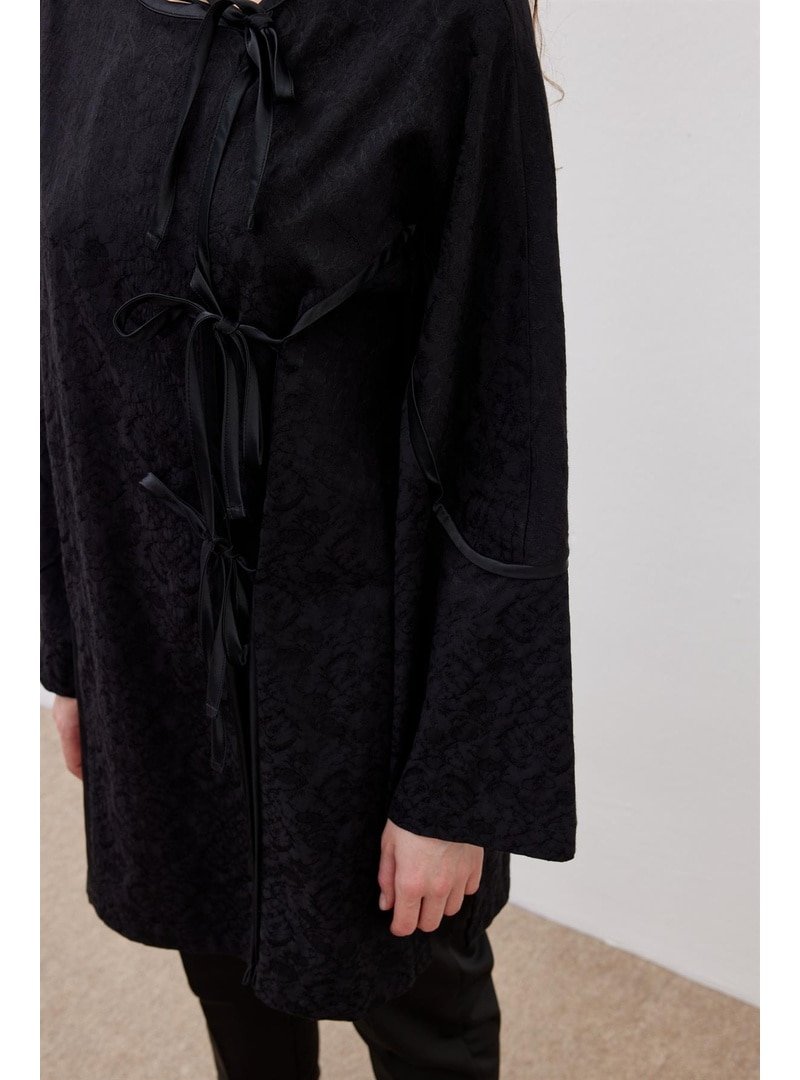 Fahhar Siyah Biye Detaylı Kimono Ceket