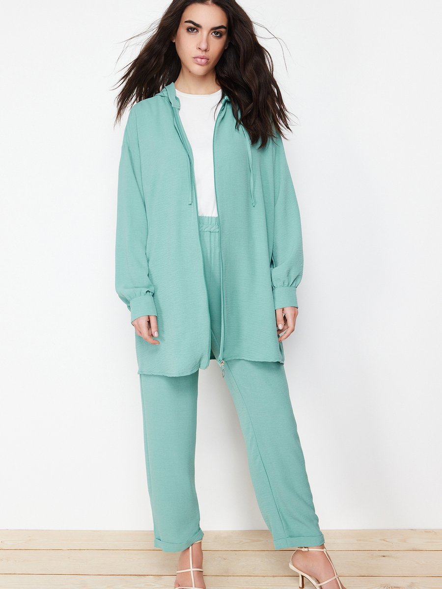 Trendyol Modest Mint Fırfır Relaxed Aerobin Düz Dokuma