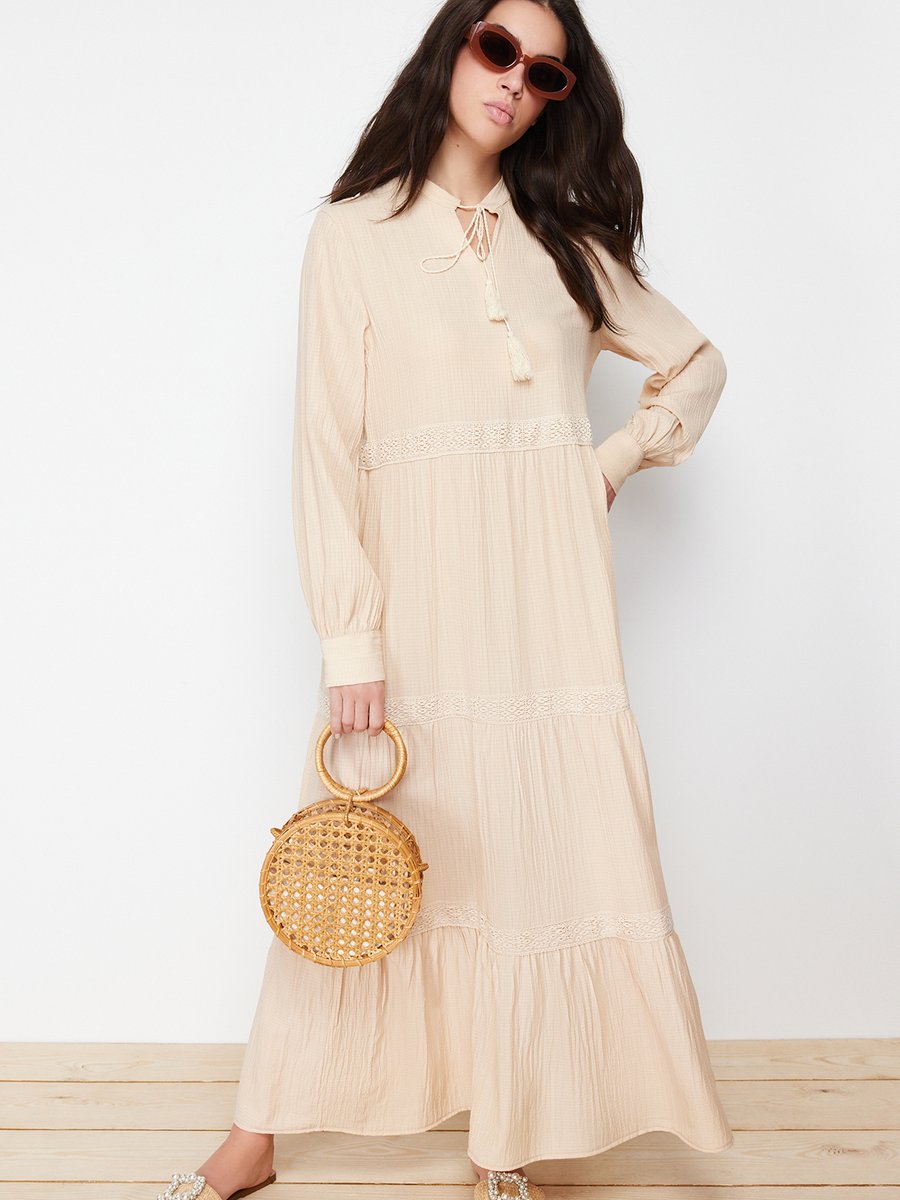 Trendyol Modest Taş Dantel Detaylı Dokuma Elbise