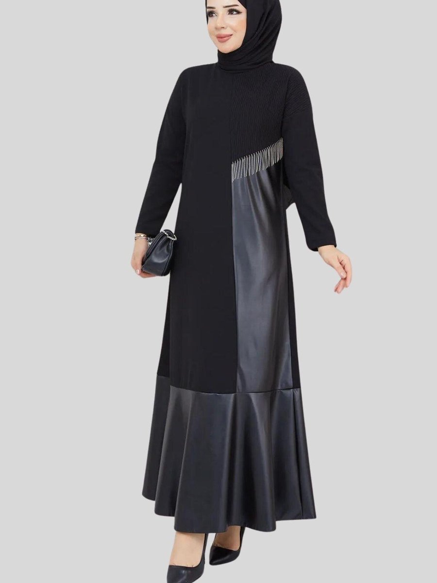 GAMZEM Siyah Metal Püsküllü Deri Detaylı Uzun Elbise