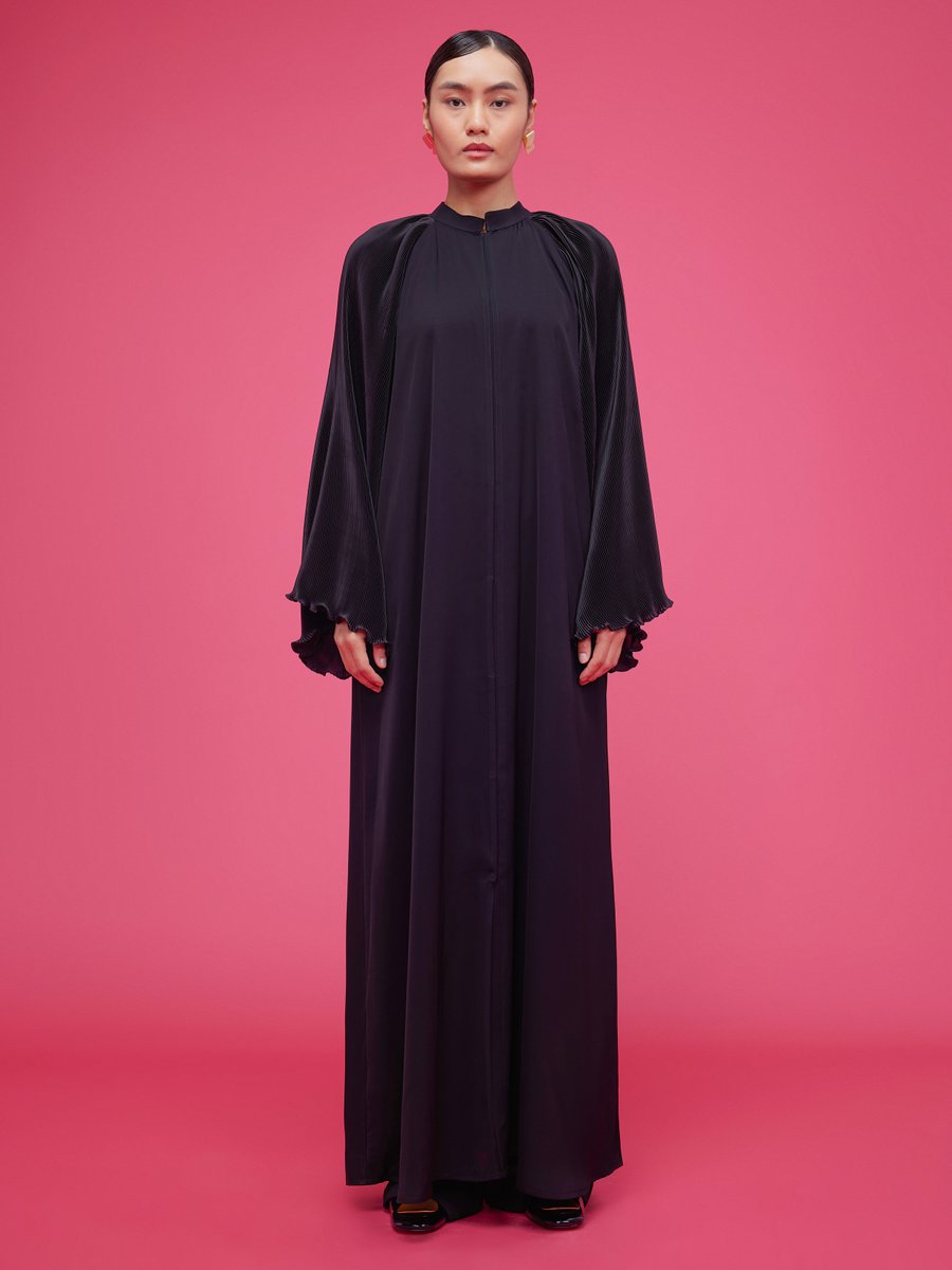 Nuum Design Siyah Pilise Kollu Abaya