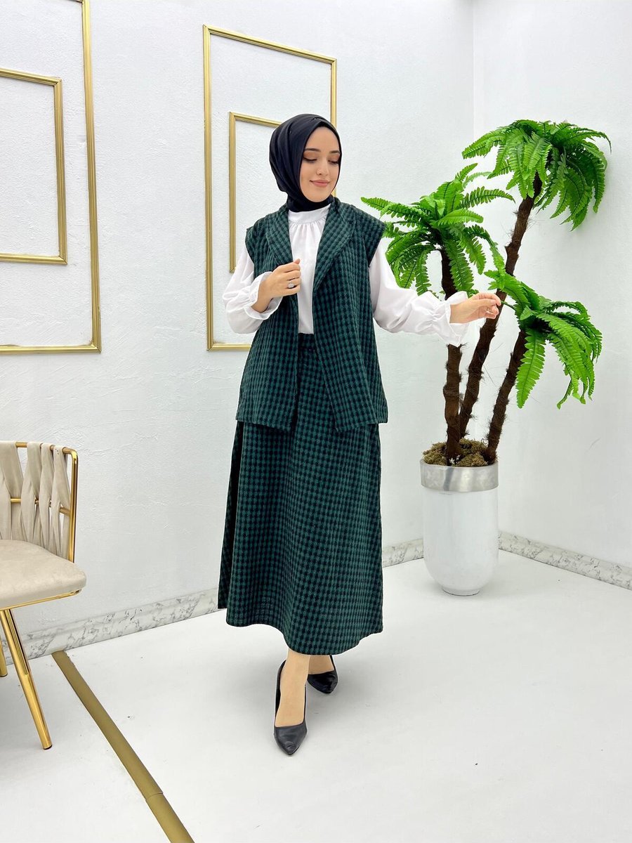 Moda Krash Bağlama Kemer Etekli Takım