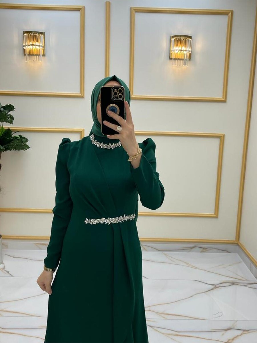 Sinanur Başak Yeşil Fırfır Detaylı Abiye Elbise