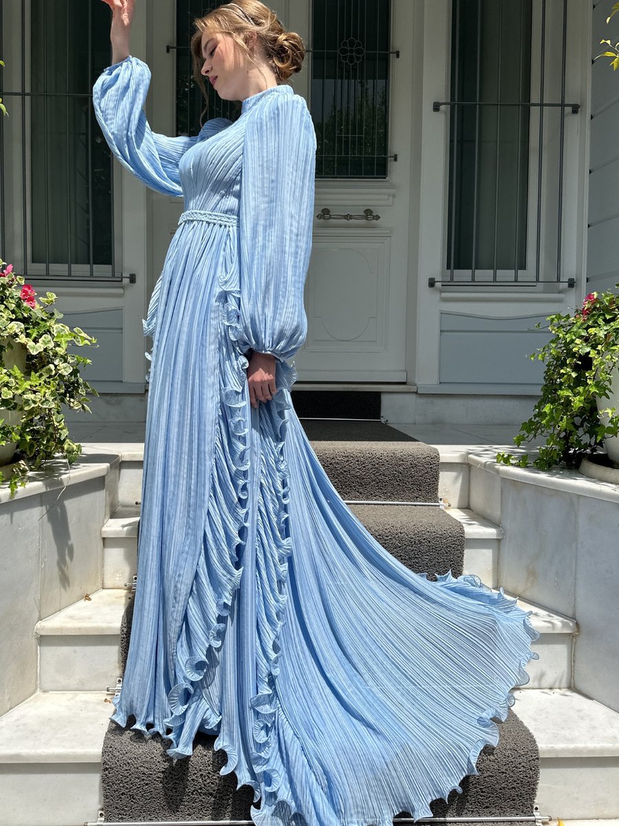 Kalelio Design Sare Mavi İpek Janjan Çapraz Drape Detaylı Abiye Elbise