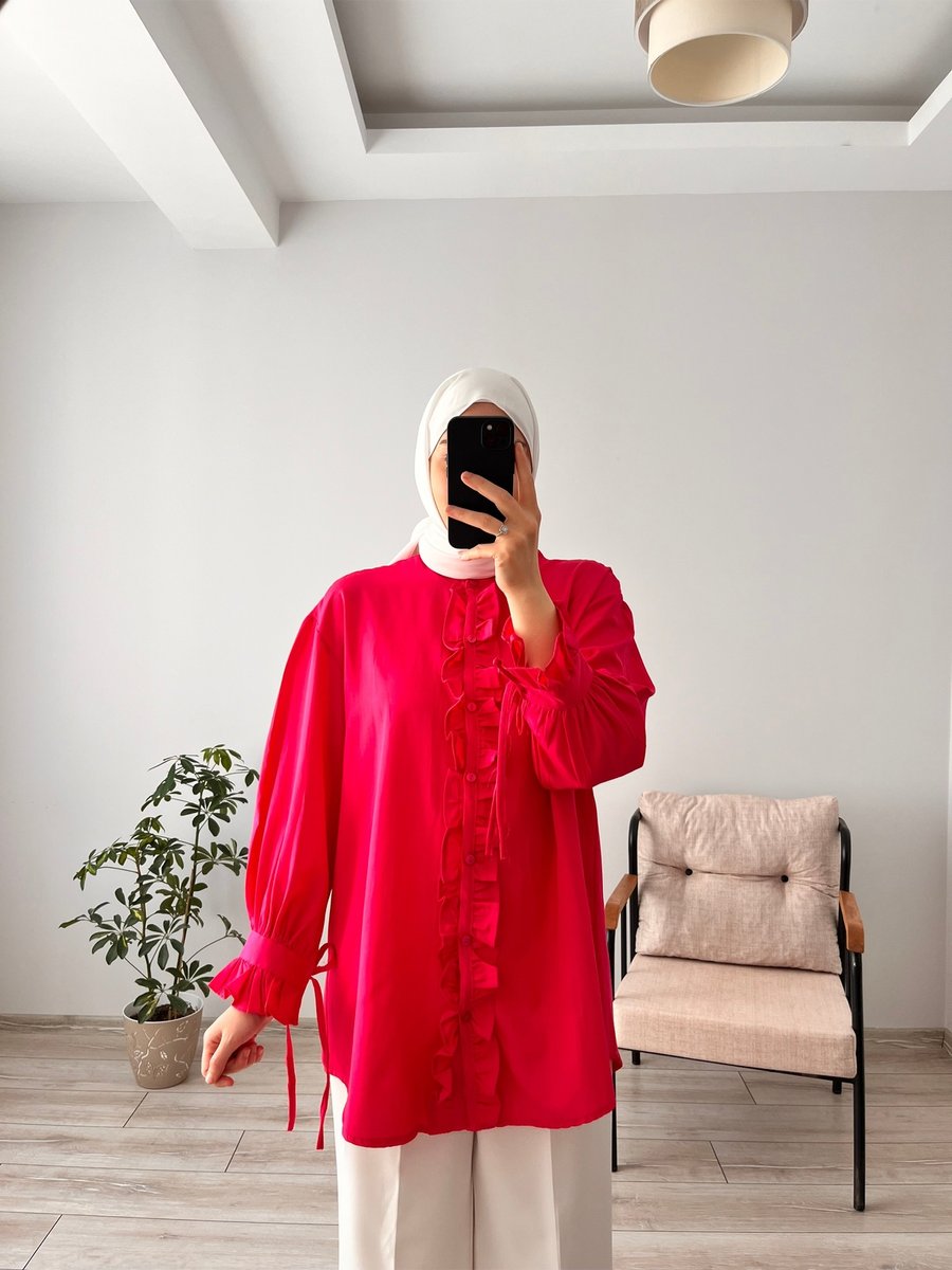 Rabia Hanım Pembe Renk Poplin Kumaş Önü Fırfırlı Kolları Bağlama Detaylı Tunik Gömlek
