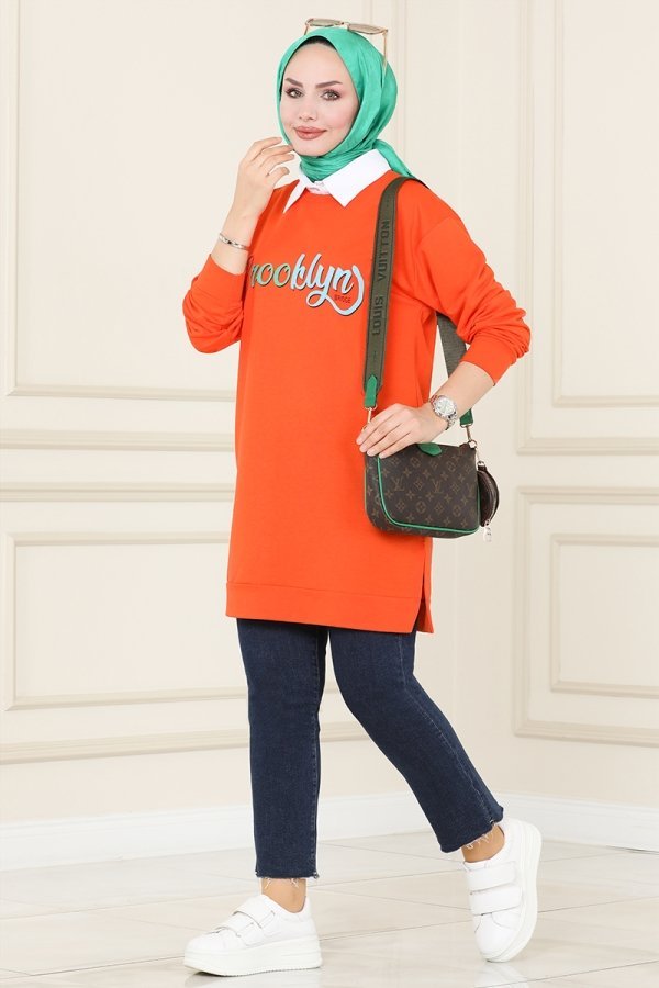 Moda Selvim Oranj Renkli Yazı Baskılı Spor Tunik Moda Selvim Oranj Renkli Yazı Baskılı Spor Tunik
