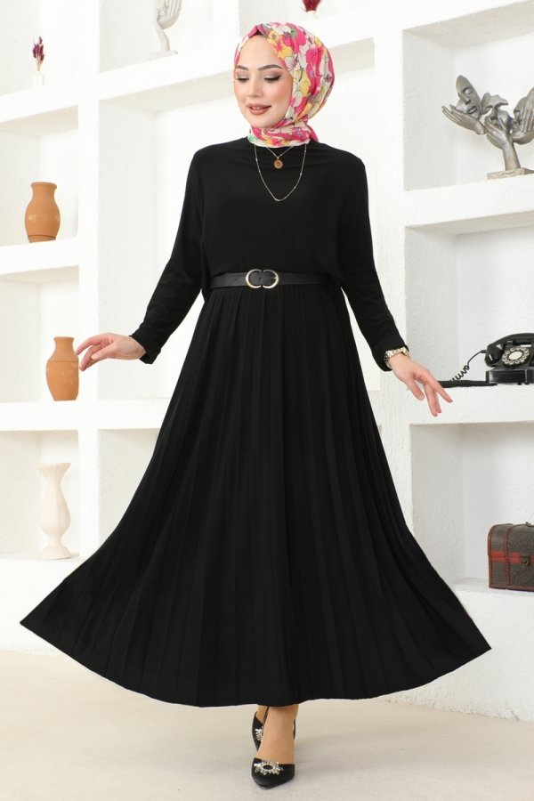 Moda Selvim Siyah Piliseli Etekli Sandy Takım