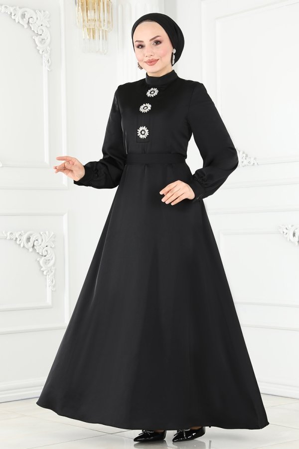 Moda Selvim Siyah Taş İşlemeli Saten Abiye Elbise