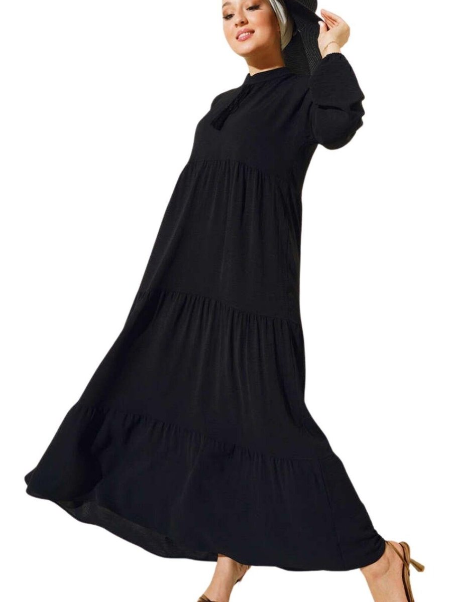 BİG DART Siyah Yakası Püsküllü Uzun Elbise